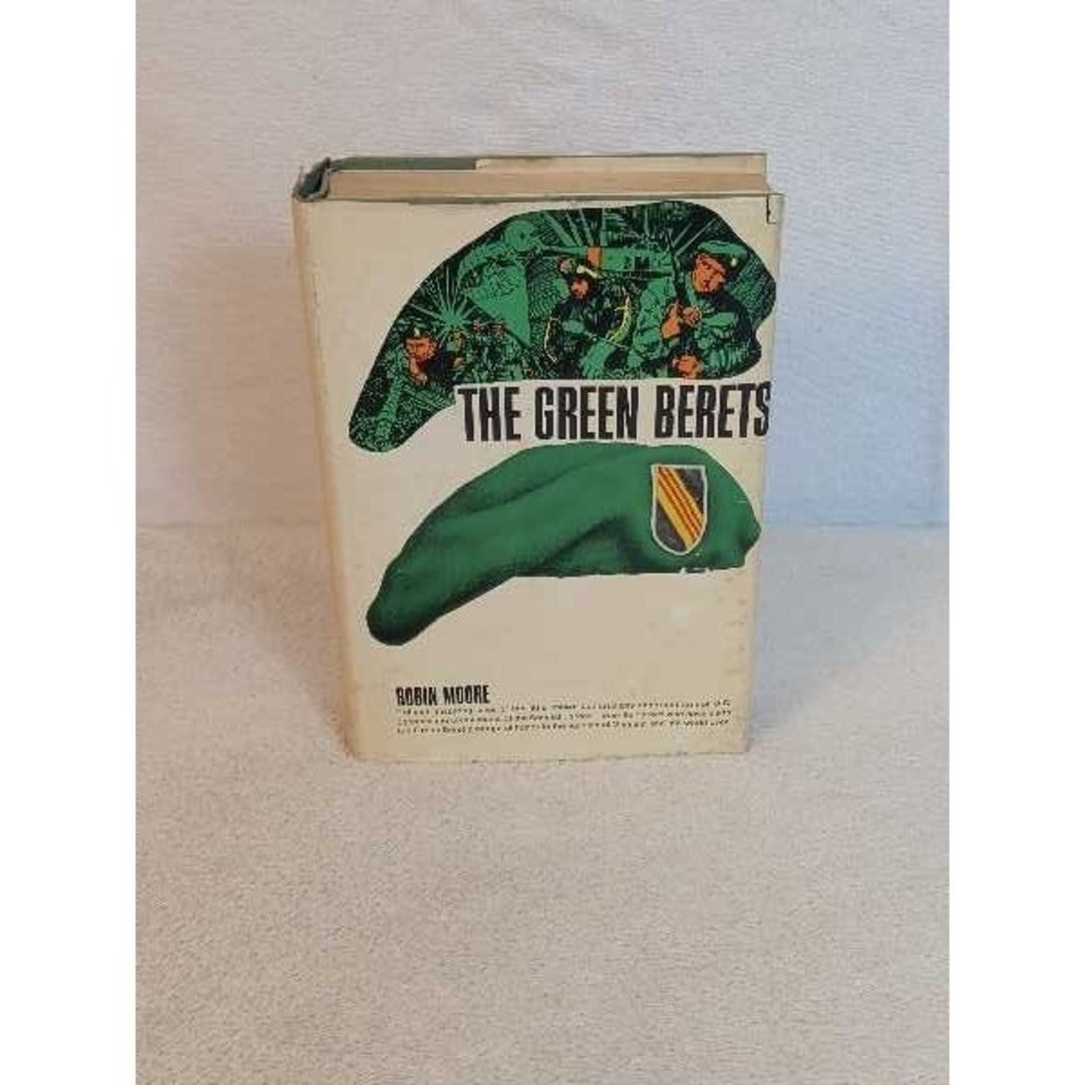 Robin Moore The Green Berets Vintage 1965 Book Hardcover Military Vietnam War